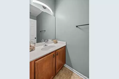 2033 Greenview Drive, Woodstock, IL 60098 - Photo 16