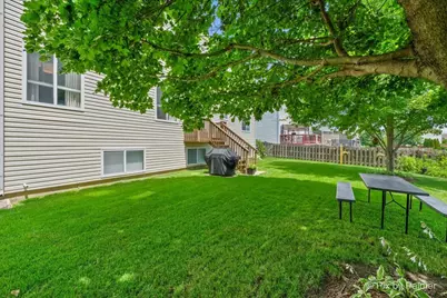 2033 Greenview Drive, Woodstock, IL 60098 - Photo 28
