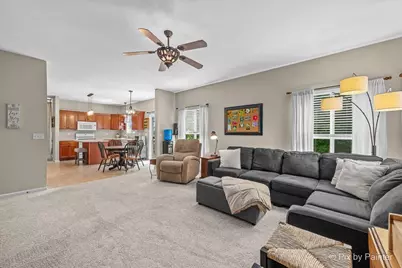 2033 Greenview Drive, Woodstock, IL 60098 - Photo 14