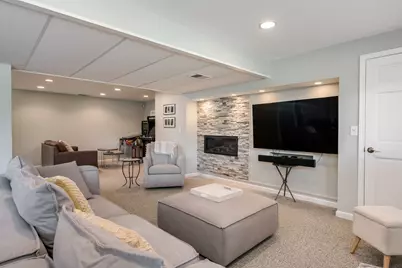 39W140 Baert Lane, Saint Charles, IL 60175 - Photo 22