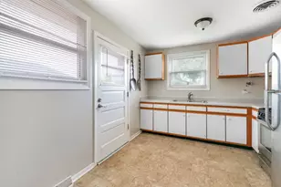 16417 Harold St, Oak Forest, IL 60452 - Photo 8