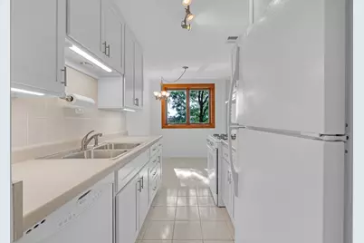 5915 W Gunnison Street #3E, Chicago, IL 60630 - Photo 6