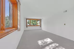 5915 W Gunnison St, Chicago, IL 60630 - Photo 8
