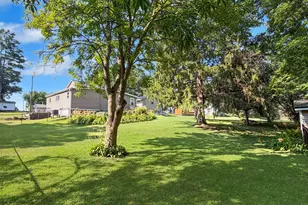 300 E 2nd St, Orangeville, IL 61060 - Photo 30