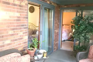 100 Red Top Dr, Libertyville, IL 60048 - Photo 12