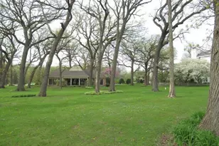 1000 Prestwick Dr, Frankfort, IL 60423 - Photo 2