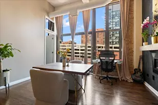 333 W Hubbard St, Chicago, IL 60654 - Photo 12