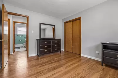 4916 N Rutherford Avenue, Chicago, IL 60656 - Photo 6