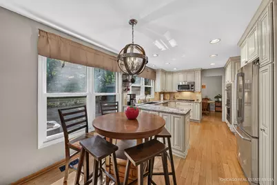 371 S Western Avenue, Bartlett, IL 60103 - Photo 10