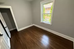 2552 N Austin Ave, Chicago, IL 60639 - Photo 12