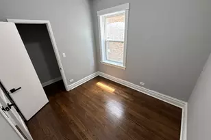 2552 N Austin Ave, Chicago, IL 60639 - Photo 18