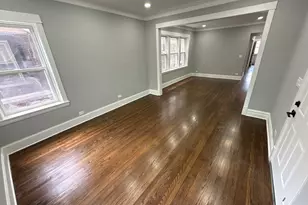 2552 N Austin Ave, Chicago, IL 60639 - Photo 4