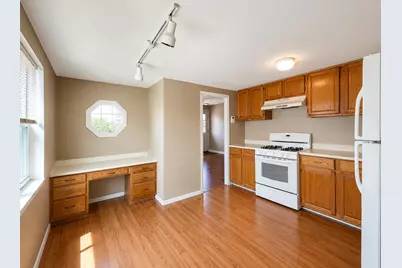 310 Johnson Street, East Dundee, IL 60118 - Photo 4