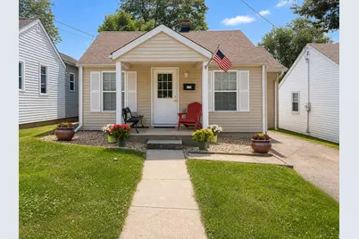 310 Johnson Street, East Dundee, IL 60118 - Photo 1