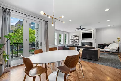 3823 N Ashland Avenue #201, Chicago, IL 60613 - Photo 6