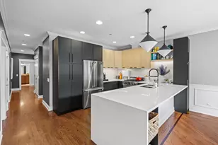 3823 N Ashland Ave, Chicago, IL 60613 - Photo 10