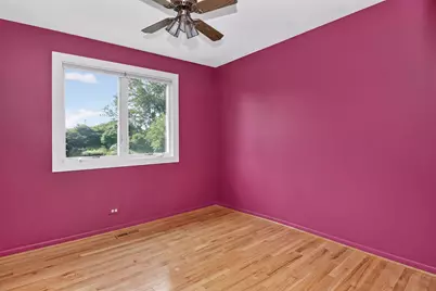 24W635 Woodcrest Drive, Naperville, IL 60540 - Photo 10