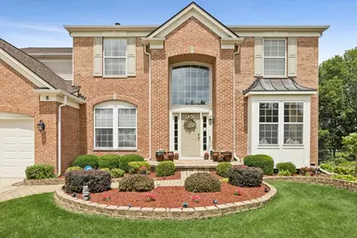 8 Orchid Court, Streamwood, IL 60107 - Photo 2