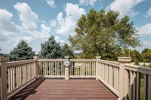 3812 Ridge Pointe Dr, Geneva, IL 60134 - Photo 18