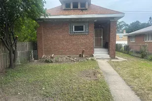 124 E 95th St, Chicago, IL 60619 - Photo 1