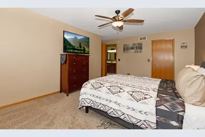 18124 Kirby Drive, Tinley Park, IL 60487 - Photo 16