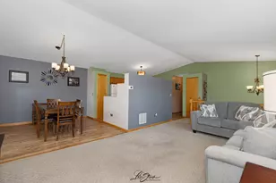 18124 Kirby Dr, Tinley Park, IL 60487 - Photo 8