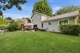 3105 Blackhawk Trail, Saint Charles, IL 60174 - Photo 38