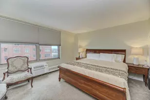 3900 N Lake Shore Dr, Chicago, IL 60613 - Photo 18