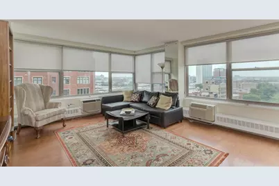 3900 N Lake Shore Drive #12E, Chicago, IL 60613 - Photo 10