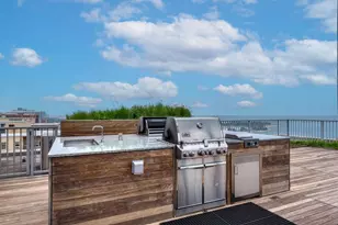 3900 N Lake Shore Dr, Chicago, IL 60613 - Photo 24