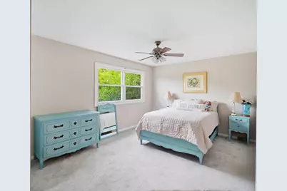 219 W Appletree Lane, Arlington Heights, IL 60004 - Photo 10
