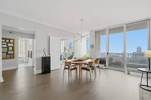 55 E Erie St, Chicago, IL 60611 - Photo 4
