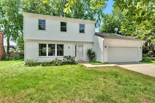 5 Keswick Ln, Vernon Hills, IL 60061 - Photo 1