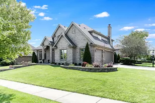 215 Sonoma Rd, New Lenox, IL 60451 - Photo 2