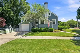 301 N 4th St, Geneva, IL 60134 - Photo 1