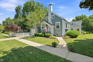301 N 4th St, Geneva, IL 60134 - Photo 2