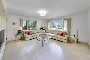 1112 S Home Ave, Park Ridge, IL 60068 - Photo 12