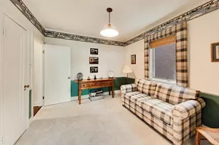 1112 S Home Ave, Park Ridge, IL 60068 - Photo 16