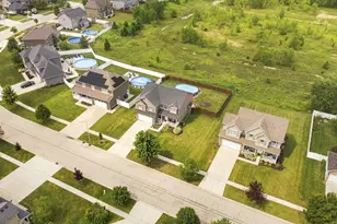 1425 S Saddlebrook Ln, Minooka, IL 60447 - Photo 36