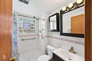 9132 Meade Ave, Oak Lawn, IL 60453 - Photo 18