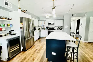 4019 W 93rd St, Oak Lawn, IL 60453 - Photo 8