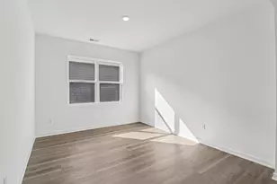 6284 Redwood Trl, Wonder Lake, IL 60097 - Photo 14
