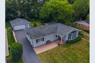 136 E Kimball Avenue, Woodstock, IL 60098 - Photo 26