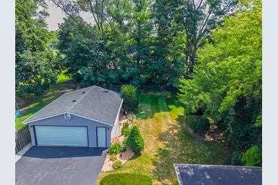 136 E Kimball Avenue, Woodstock, IL 60098 - Photo 22