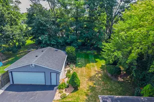 136 E Kimball Ave, Woodstock, IL 60098 - Photo 22