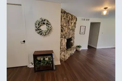 5843 Doe Circle #1, Westmont, IL 60559 - Photo 8