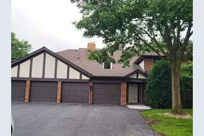 5843 Doe Circle #1, Westmont, IL 60559 - Photo 1