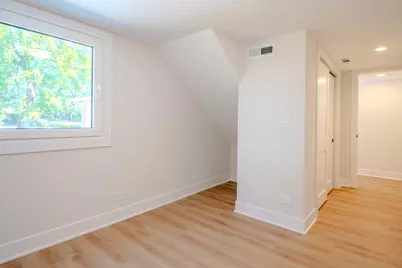 1823 E Park Place, Arlington Heights, IL 60004 - Photo 10