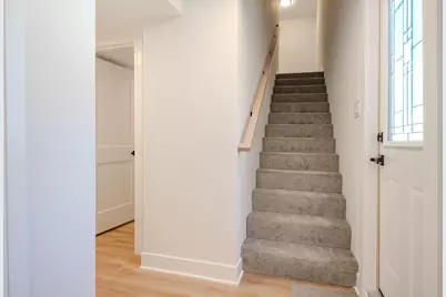 1823 E Park Place, Arlington Heights, IL 60004 - Photo 14