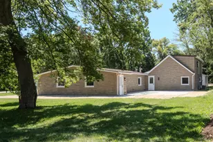 1823 E Park Pl, Arlington Heights, IL 60004 - Photo 20